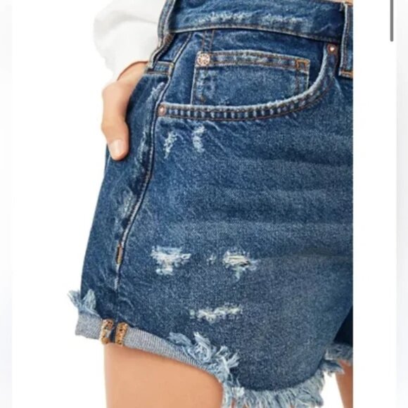 We The Free FP Lasso Jean Shorts Denim Distressed Frayed size 28 Button Fly Boho - Picture 5 of 13